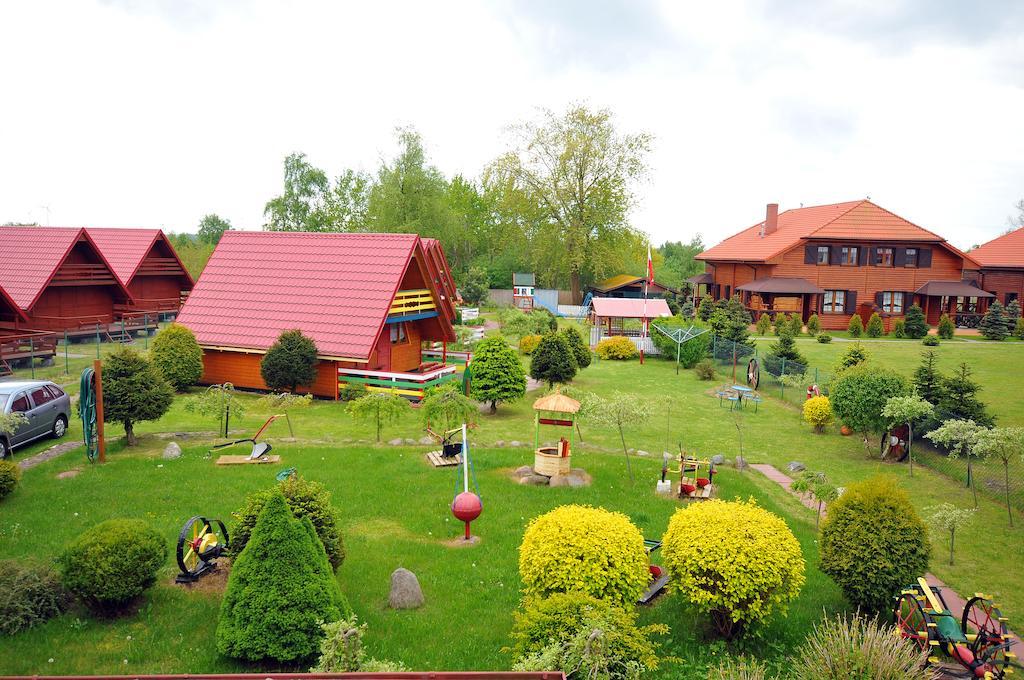 Osrodek Wczasowy Domino Bis Apartment จวีร์ซีโน ภายนอก รูปภาพ