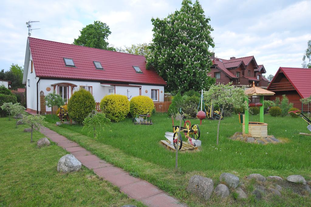 Osrodek Wczasowy Domino Bis Apartment จวีร์ซีโน ภายนอก รูปภาพ